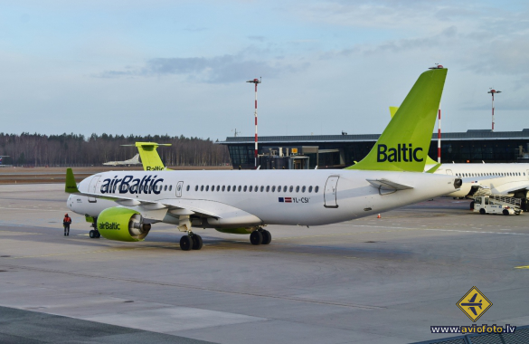 Bombardier CSeries CS300 (BD-500-1A11)